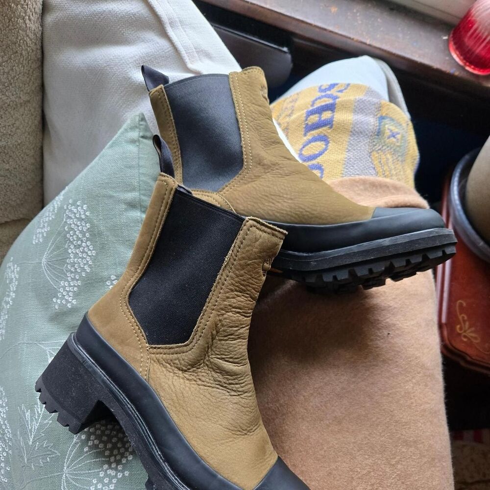 Timberland Women's Tan and Green Boots